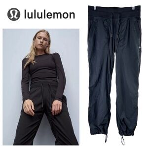 RARE Hard to Find! Lululemon Dance Studio Pants Joggers Sz 8 Black Cinched Hem